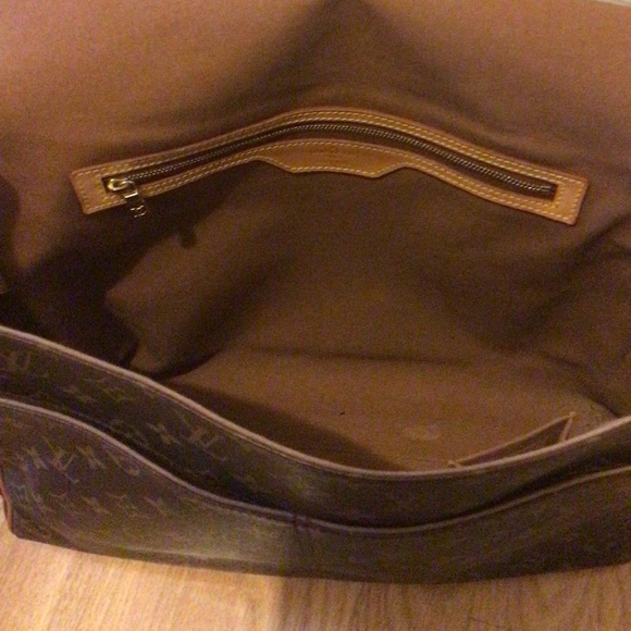 Louis Vuitton Abbesses Messenger CA0055 - Picture 8 of 16